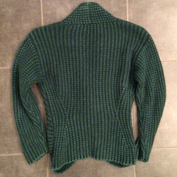 IRIS v ARNIM 100% Cashmere Dark Green One Button Cardigan - XS - Picture 9 of 9